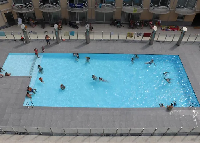 Apartment Met Zeezicht En Verwarmd Zwembad *