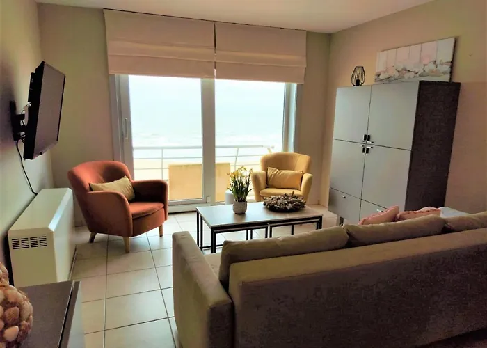 Apartment Met Zeezicht En Verwarmd Zwembad Ostend