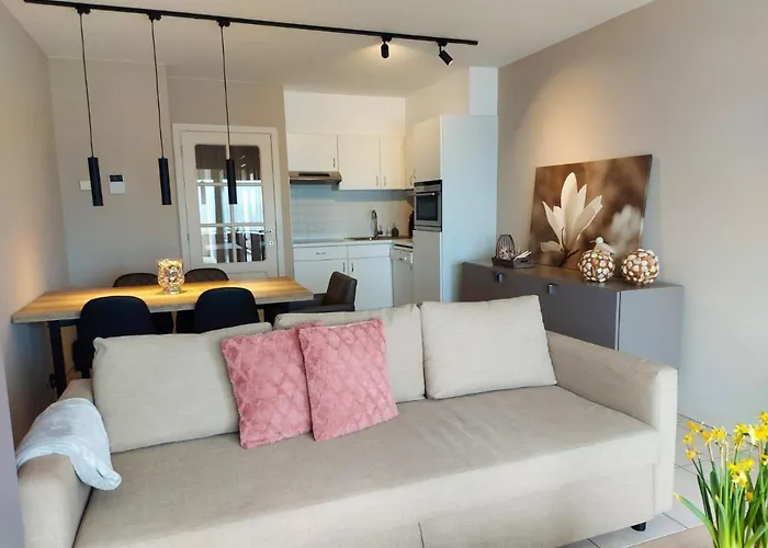 Apartment Met Zeezicht En Verwarmd Zwembad *