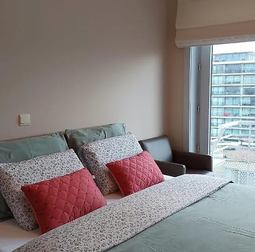 Met Zeezicht En Verwarmd Zwembad *