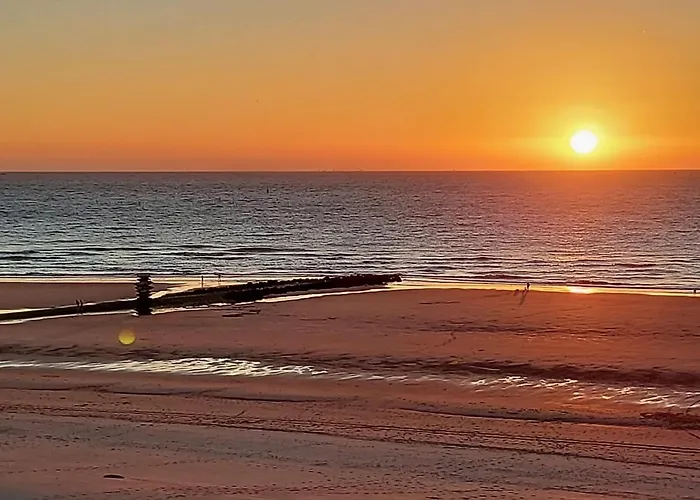 Met Zeezicht En Verwarmd Zwembad *